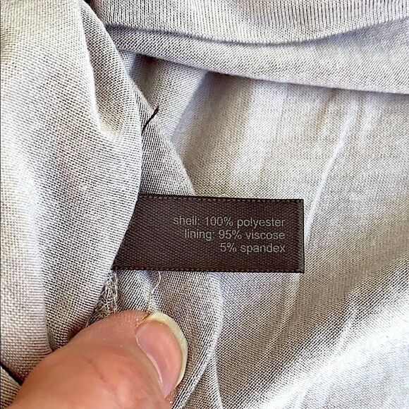 The Limited Sheer Crossover Back Tank Top – Size M - Picture 7 of 10